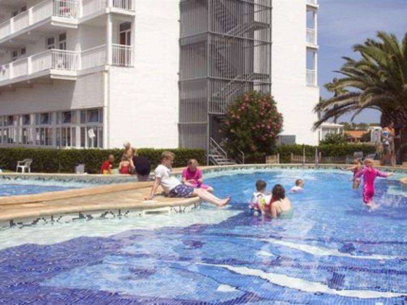 Smartline Cala N Bosch Hotel Кала-ен-Бош Екстер'єр фото